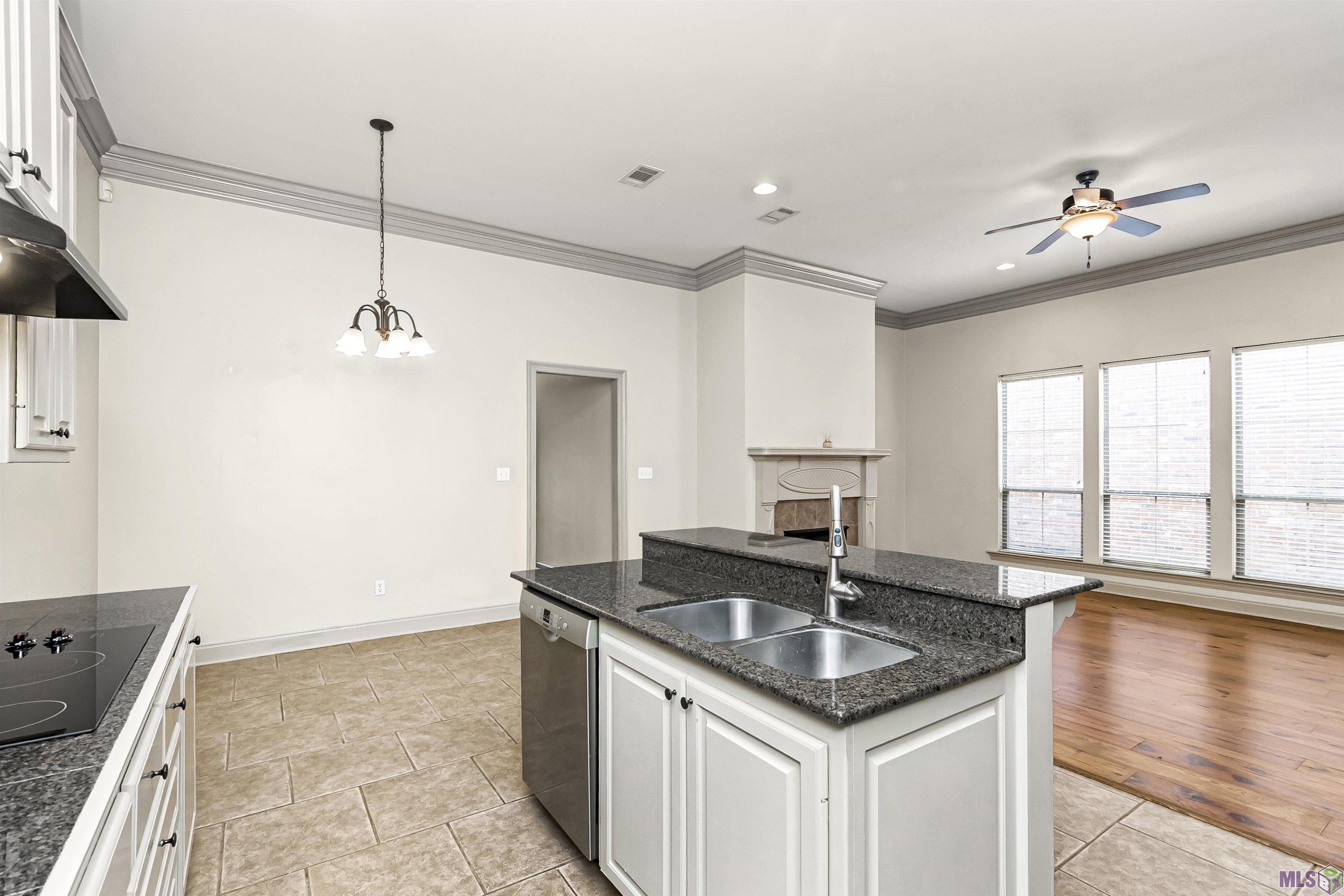 633 Fall Creek Drive Baton Rouge, LA 70810 - Photo 7 of 21