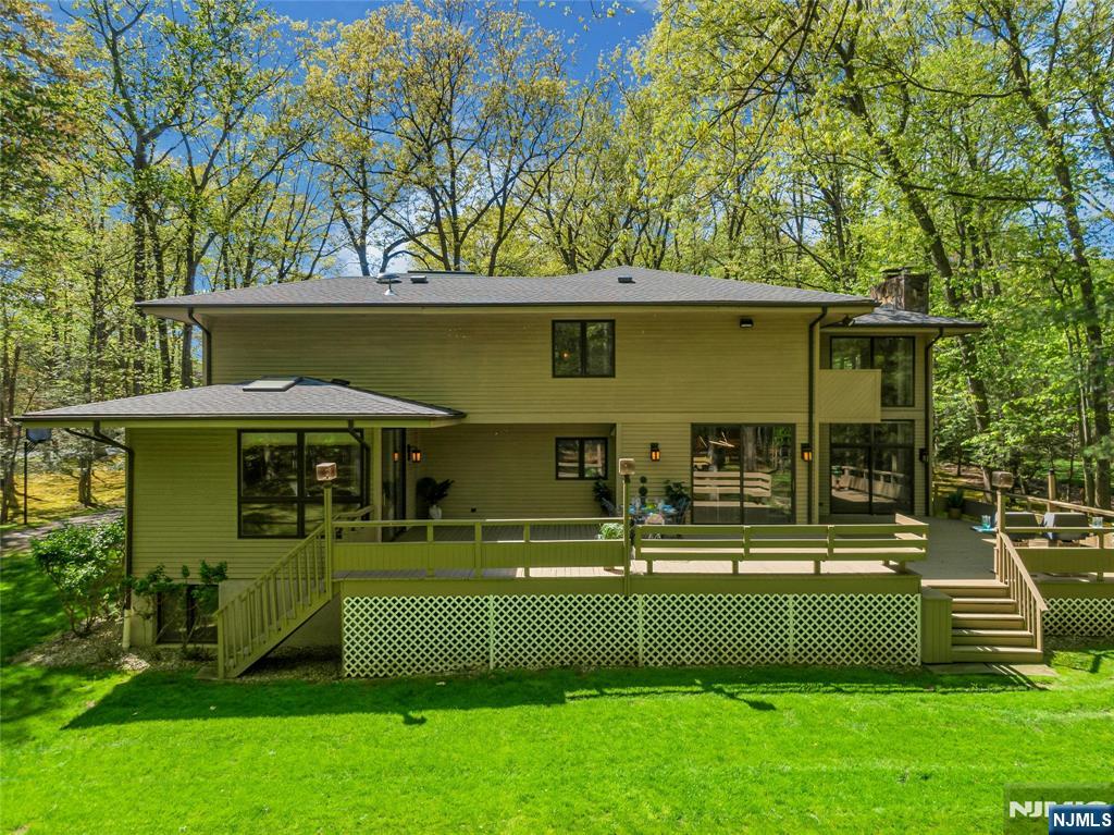 78 Apple Ridge Road Woodcliff Lake, NJ 07677 - Photo 30 of 38
