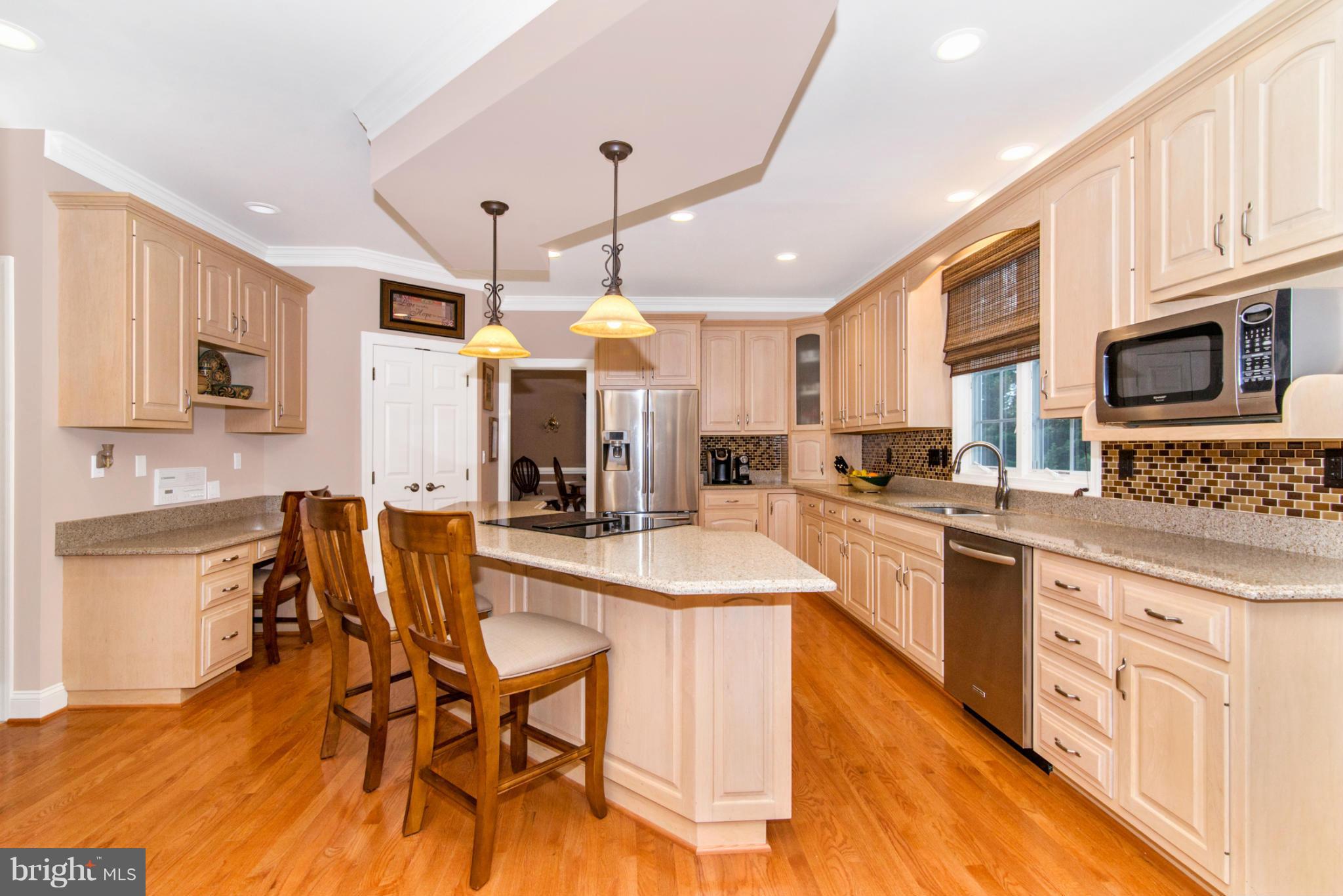 2880 Sommersby Road Mount Airy, MD 21771 - Photo 13 of 30 Exquisite Kichen w Island equipped with Cook Top