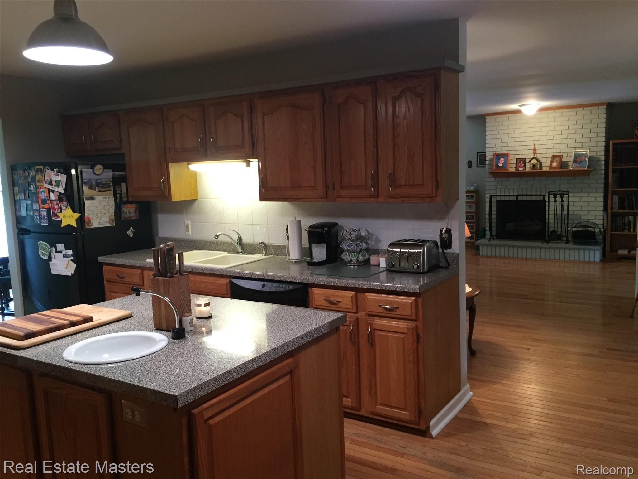 4450 Myron Road Fort Gratiot, MI 48059 - Photo 8 of 32 myron23.JPG