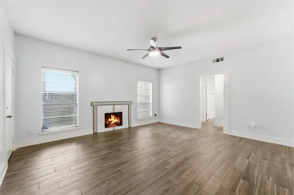 $125,000 | 9707 Richmond Avenue, Unit 127, Houston, TX 77042