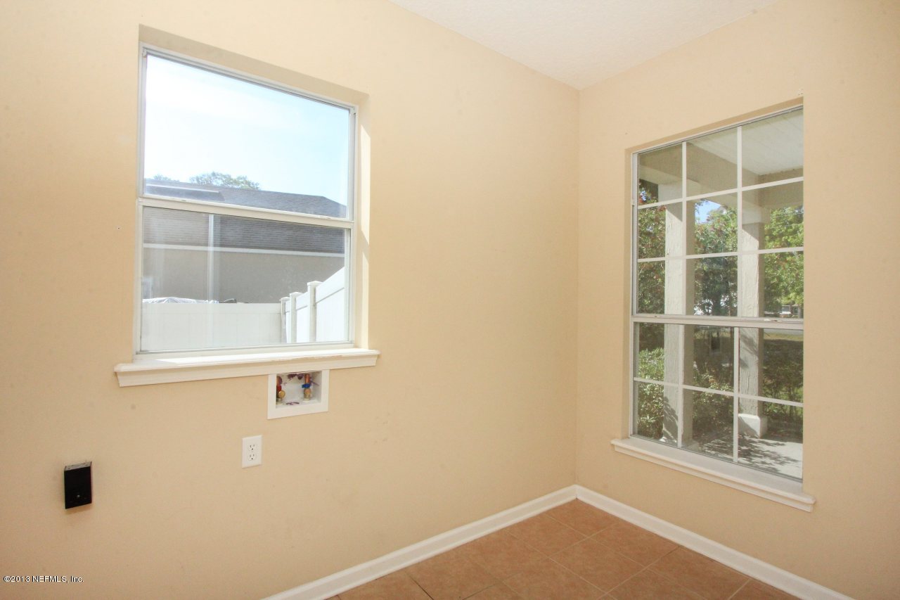 3199 Peoria Road Orange Park, FL 32065 - Photo 17 of 18 Laundry Room 2
