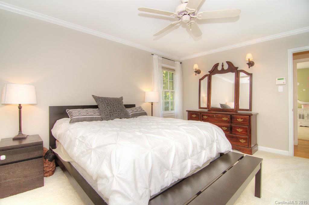 2440 Sugar Mill Road Charlotte, NC 28210 - Photo 11 of 23 Gallery Image 11
