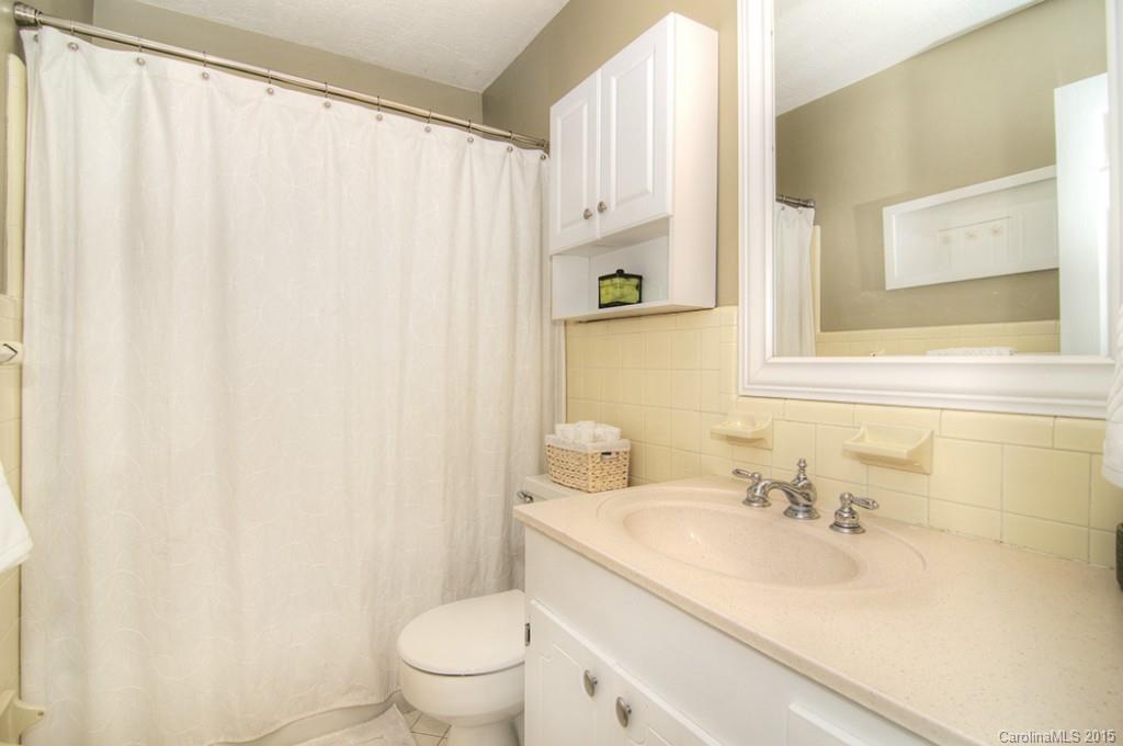 2440 Sugar Mill Road Charlotte, NC 28210 - Photo 18 of 23 Gallery Image 18