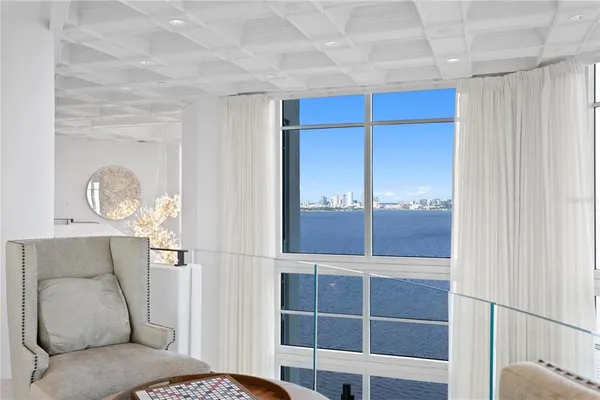$20,000 | 4201 Bayshore Boulevard, Unit 2101, Tampa, FL 33611