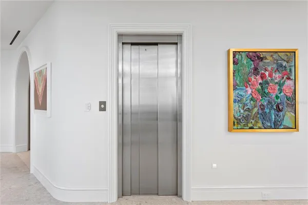 $20,000 | 4201 Bayshore Boulevard, Unit 2101, Tampa, FL 33611