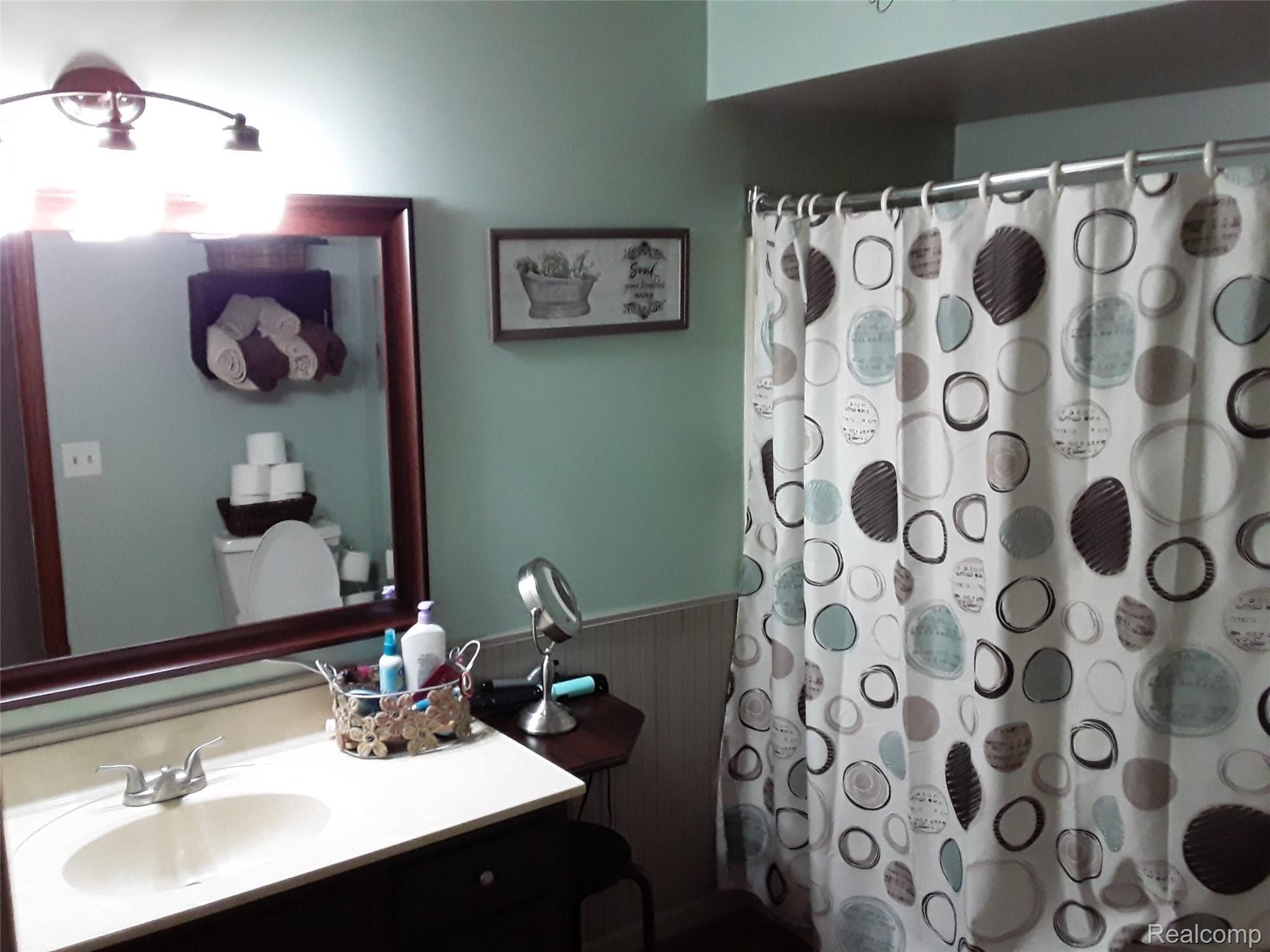 3373 Vincent Road North Street, MI 48049 - Photo 24 of 27 20200921_165957.jpg