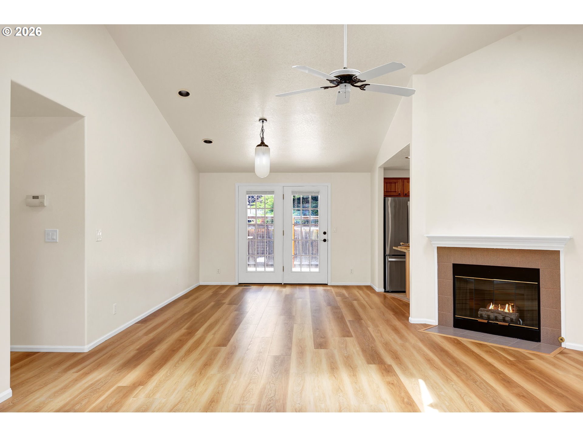 2954 Brett Loop Eugene, OR 97404 - Photo 8 of 46