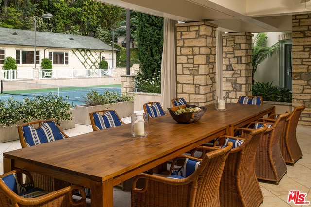 9555 Heather Road Beverly Hills, CA 90210 - Photo 12 of 18