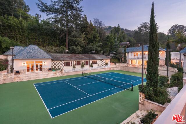 9555 Heather Road Beverly Hills, CA 90210 - Photo 14 of 18