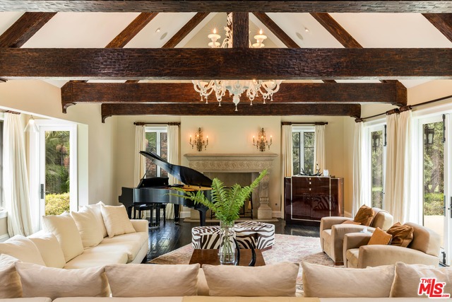 9555 Heather Road Beverly Hills, CA 90210 - Photo 5 of 18