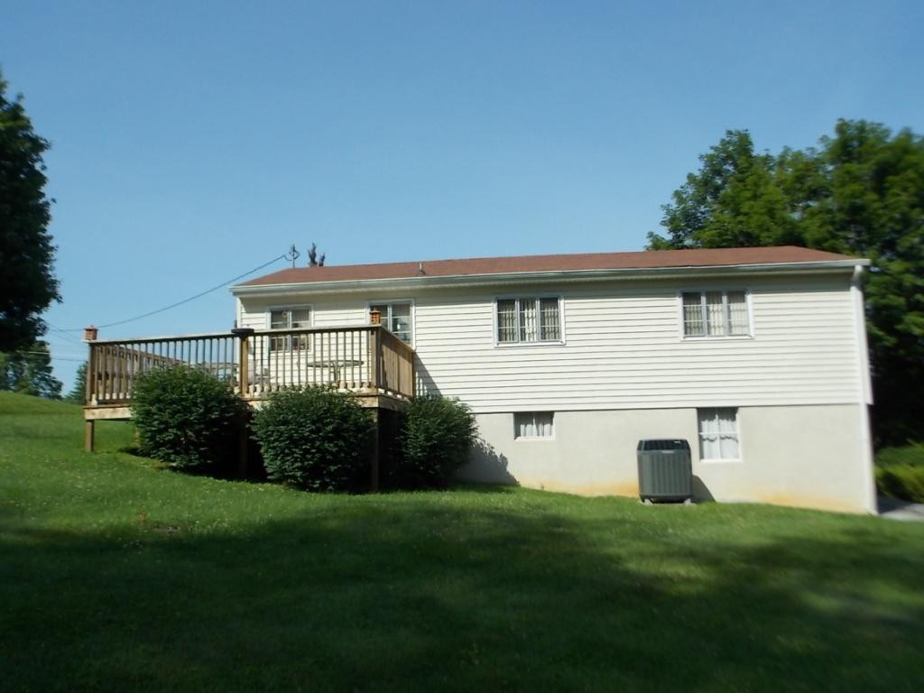 411 Cheyenne Road Bristol, VA 24201 - Photo 14 of 14 Photo 14