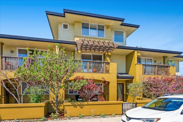 $924,500 | 117 Gault Street, Unit B, Santa Cruz, CA 95062