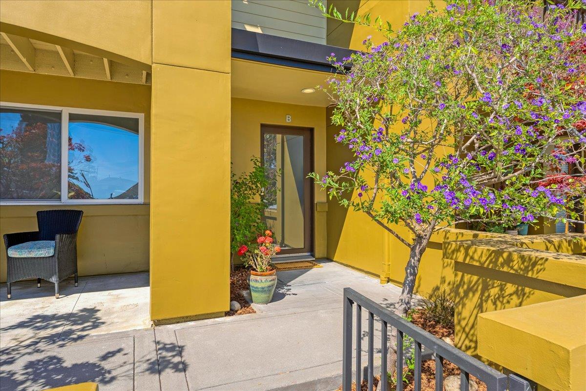 117 Gault Street, Unit B Santa Cruz, CA 95062 - Photo 3 of 42 a view of a swimming pool