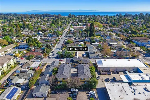 $924,500 | 117 Gault Street, Unit B, Santa Cruz, CA 95062