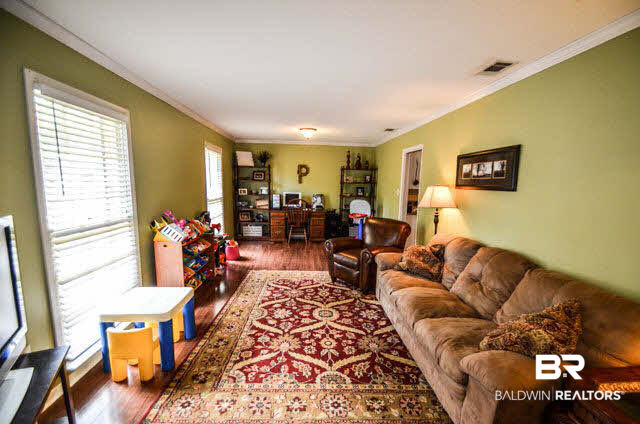 2528 Woodland Road Mobile, AL 36693 - Photo 3 of 19