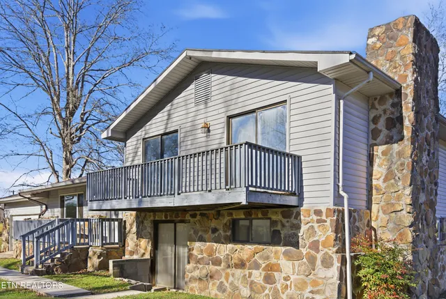 $359,900 | 444 Island Ford Road, Lancing, TN 37770