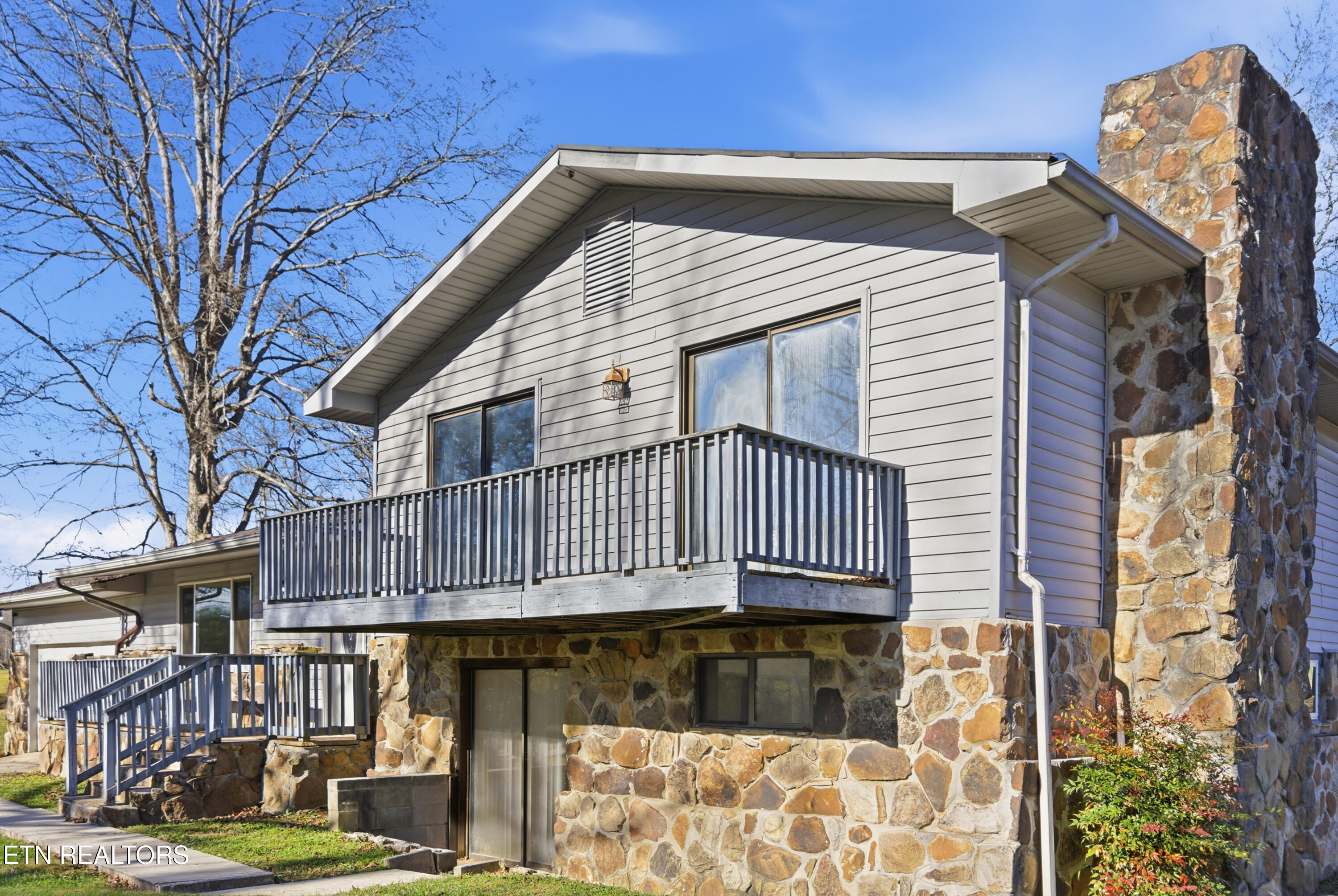 444 Island Ford Road Lancing, TN 37770 - Photo 7 of 50 010_DSC01793