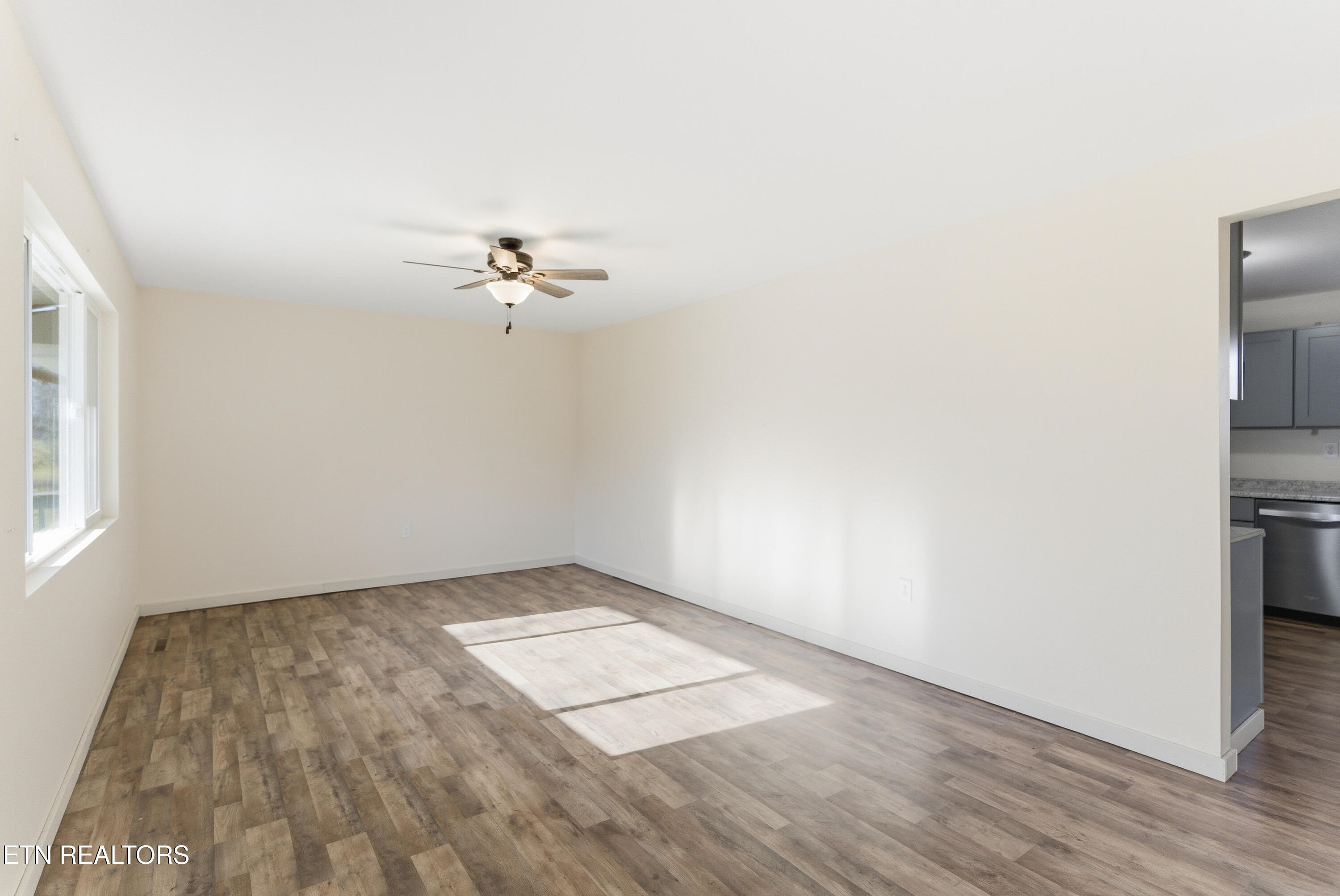 444 Island Ford Road Lancing, TN 37770 - Photo 9 of 50 063_DSC02171