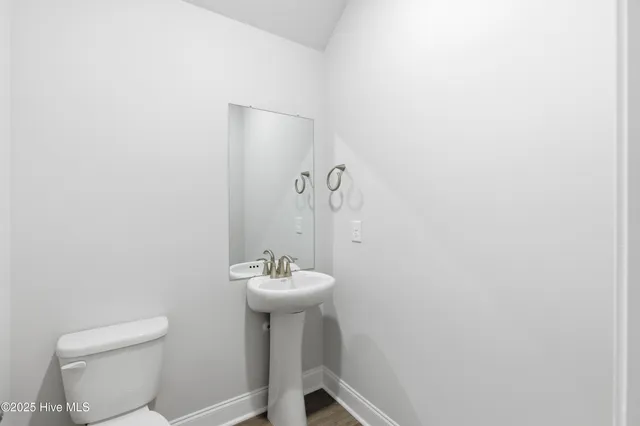 $339,990 | 206 Chateau Drive, New Bern, NC 28560