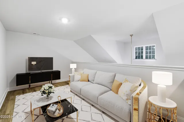 $339,990 | 206 Chateau Drive, New Bern, NC 28560