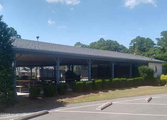 $339,990 | 206 Chateau Drive, New Bern, NC 28560