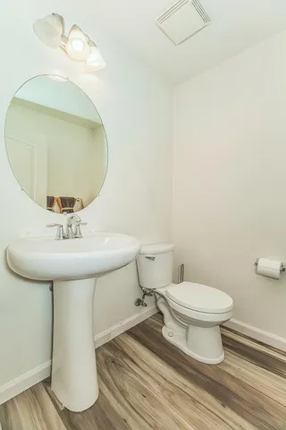 $525,000 | 337 South Stanford Avenue, Fresno, CA 93727