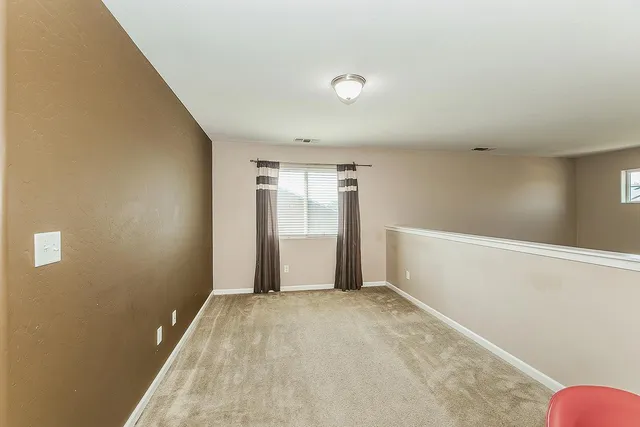 $525,000 | 337 South Stanford Avenue, Fresno, CA 93727