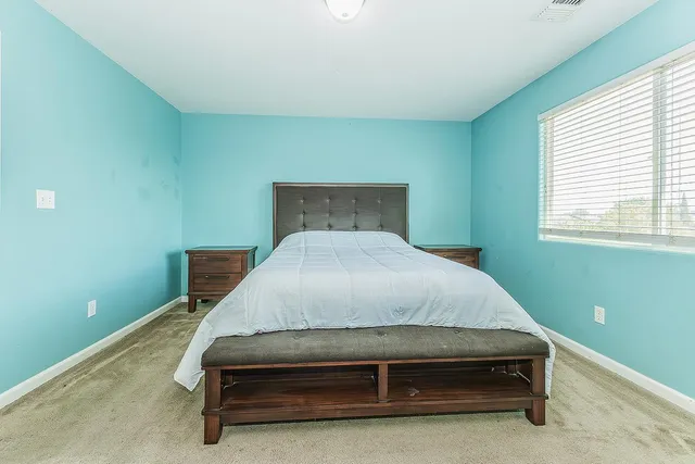 $525,000 | 337 South Stanford Avenue, Fresno, CA 93727