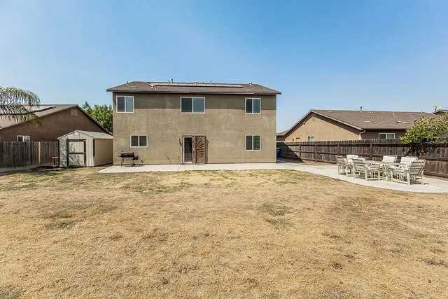 $525,000 | 337 South Stanford Avenue, Fresno, CA 93727