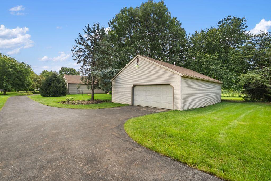 5695 Wilcox Road Dublin, OH 43016 - Photo 60 of 89 Dublin Wilcox 00298