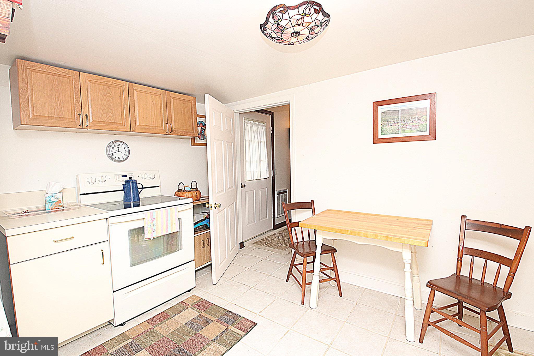 1141 Weverton Road Knoxville, MD 21758 - Photo 5 of 28 Kitchen