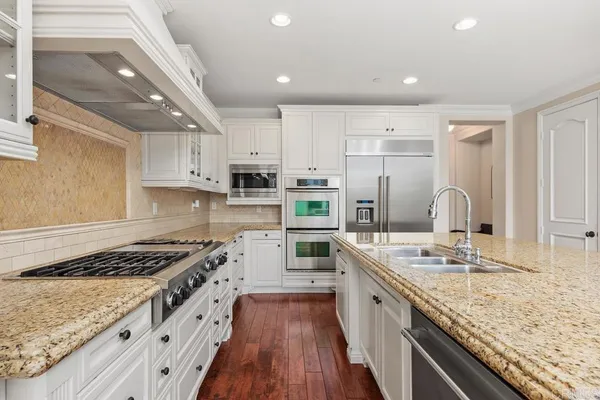 $11,000 | 7061 Heron Circle, Carlsbad, CA 92011