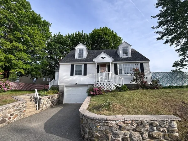 $549,000 | 11 Hale Street, Lawrence, MA 01843