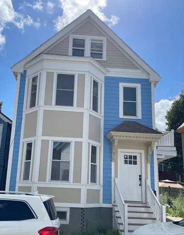 $3,400 | 9 Woodville Park, Unit 2, Boston, MA 02119