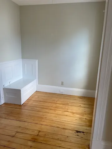 $3,400 | 9 Woodville Park, Unit 2, Boston, MA 02119