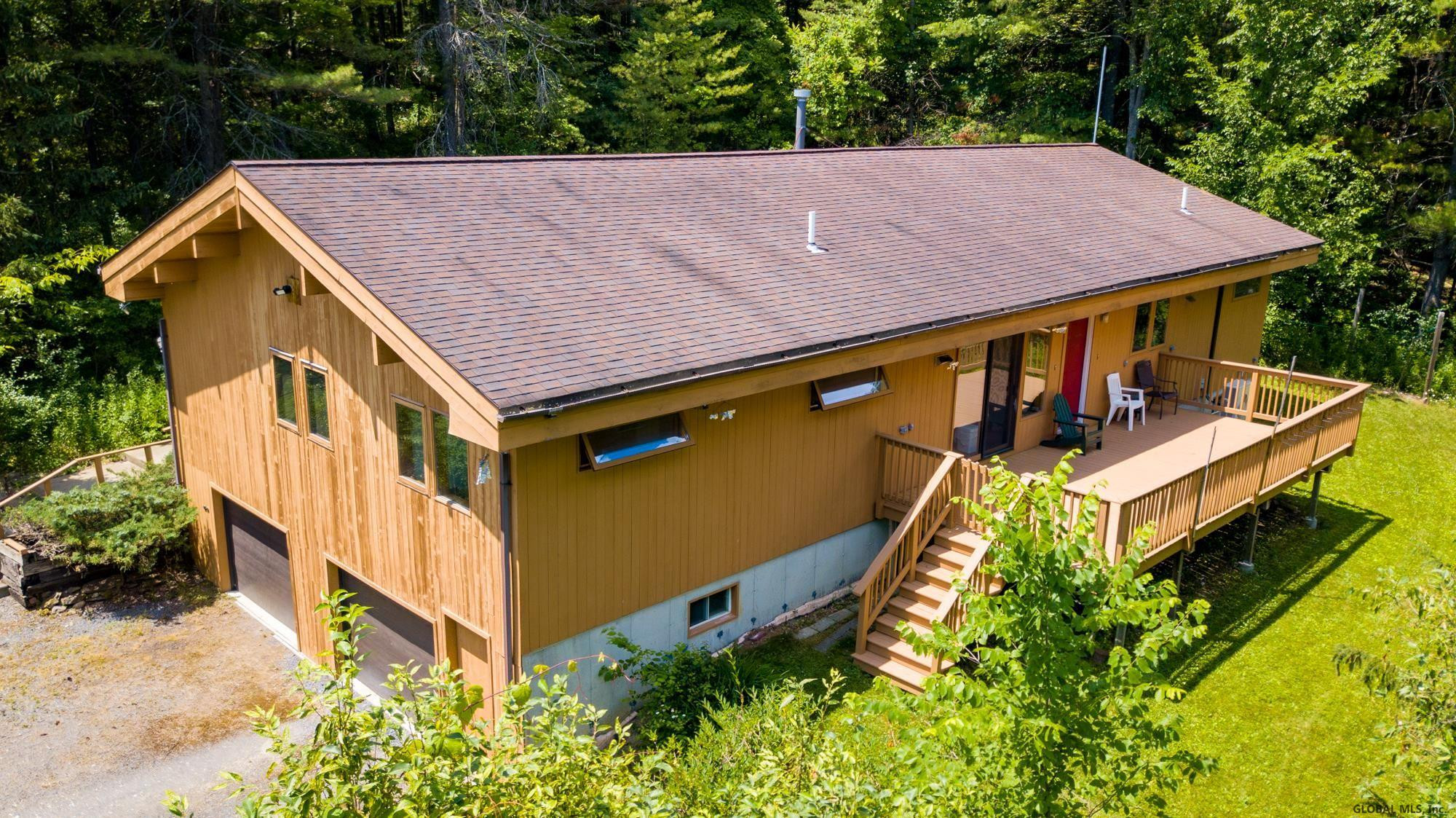 136 Township Road Guilderland, NY 12009 - Photo 1 of 43 Photo 1