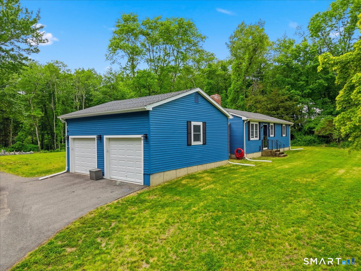 35 Music Vale Road Salem, CT 06420 - Photo 2 of 35