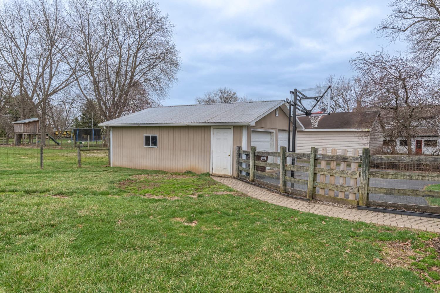 6792 Howe Road Middletown, OH 45042 - Photo 27 of 40 Gallery Image 27