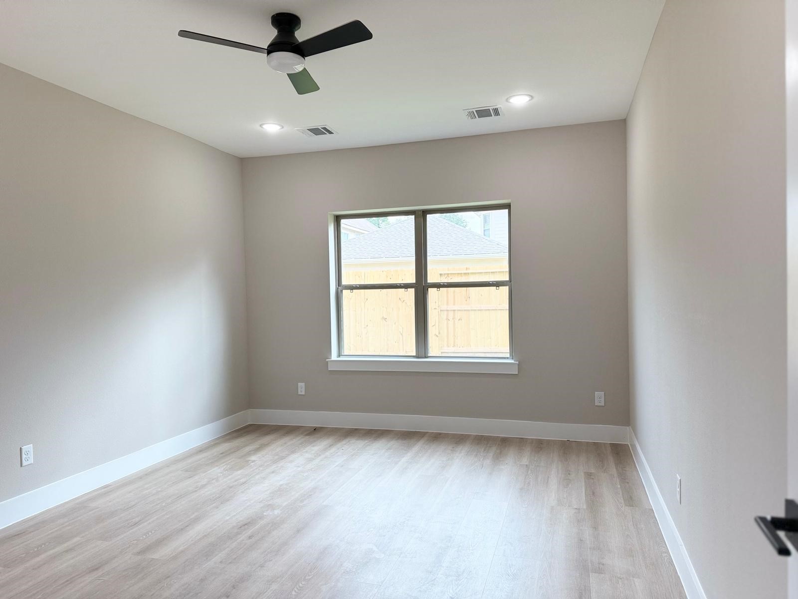 2606 Liguria Ln Spring Spring, TX 77388 - Photo 10 of 29 an empty room with a window