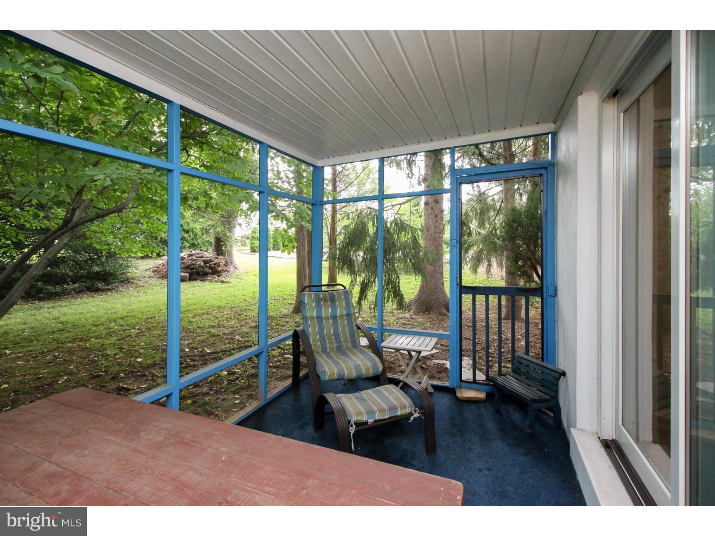 3894 Blake Road Huntingdon Valley, PA 19006 - Photo 19 of 21 Porch