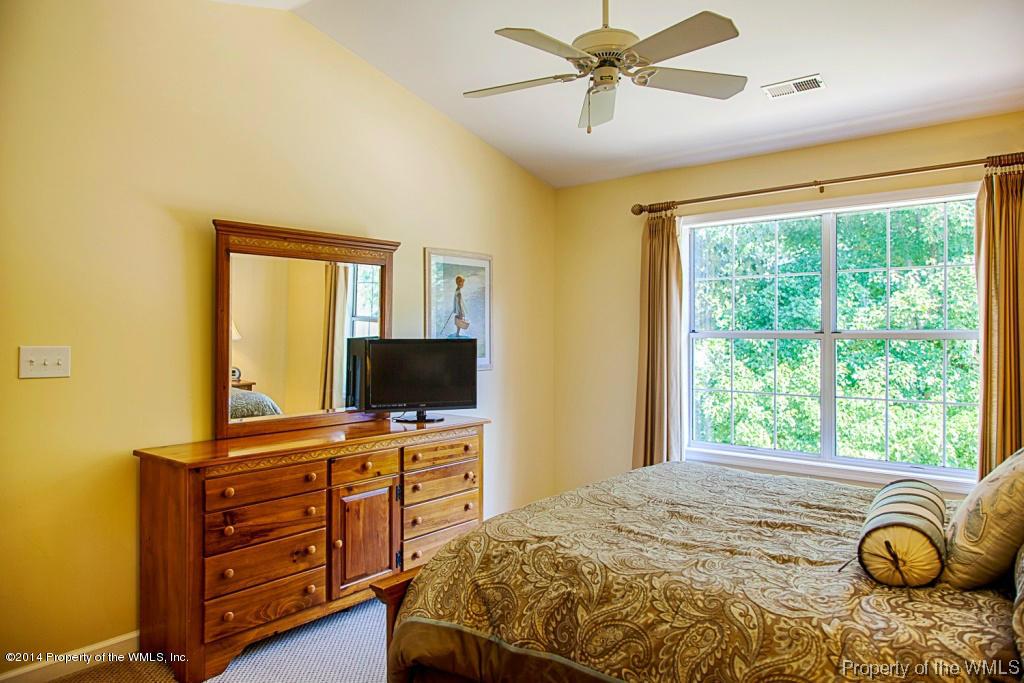 3449 Hunter's Ridge Williamsburg, VA 23188 - Photo 25 of 34 Gallery Image 25