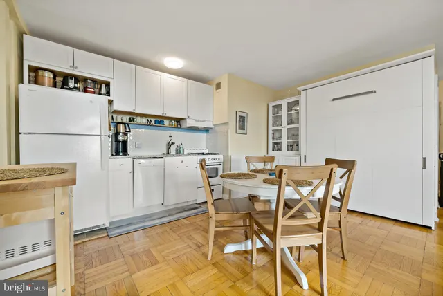 $1,300 | 2601 Pennsylvania Avenue, Unit 1124, Philadelphia, PA 19130