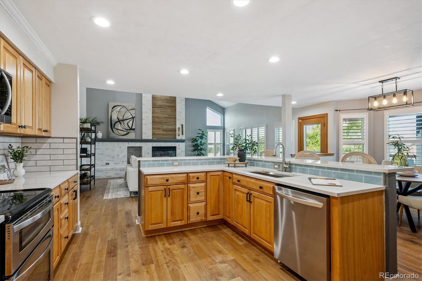 2535 Penhurst Place Highlands Ranch, CO 80126 - Photo 10 of 50 Gallery Image 10