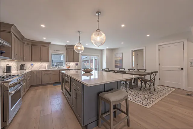 $6,000 | 26 South Rosborough Avenue, Ventnor City, NJ 08406