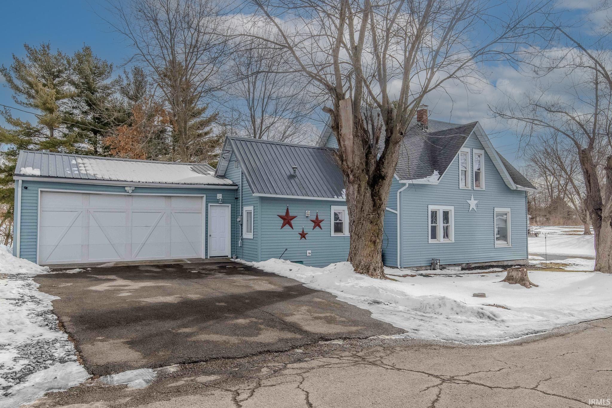 305 East Wabash Street Hudson, IN 46747 - Photo 3 of 20