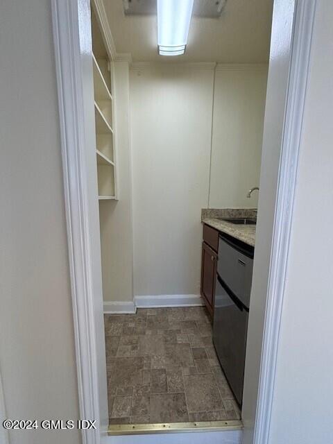 68 Mason Street, Unit 3B Greenwich, CT 06830 - Photo 8 of 10 Bathroom