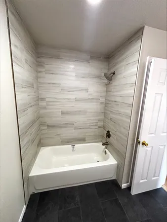 $2,395 | 10445 Wicklowe Street, Unit A, Houston, TX 77016