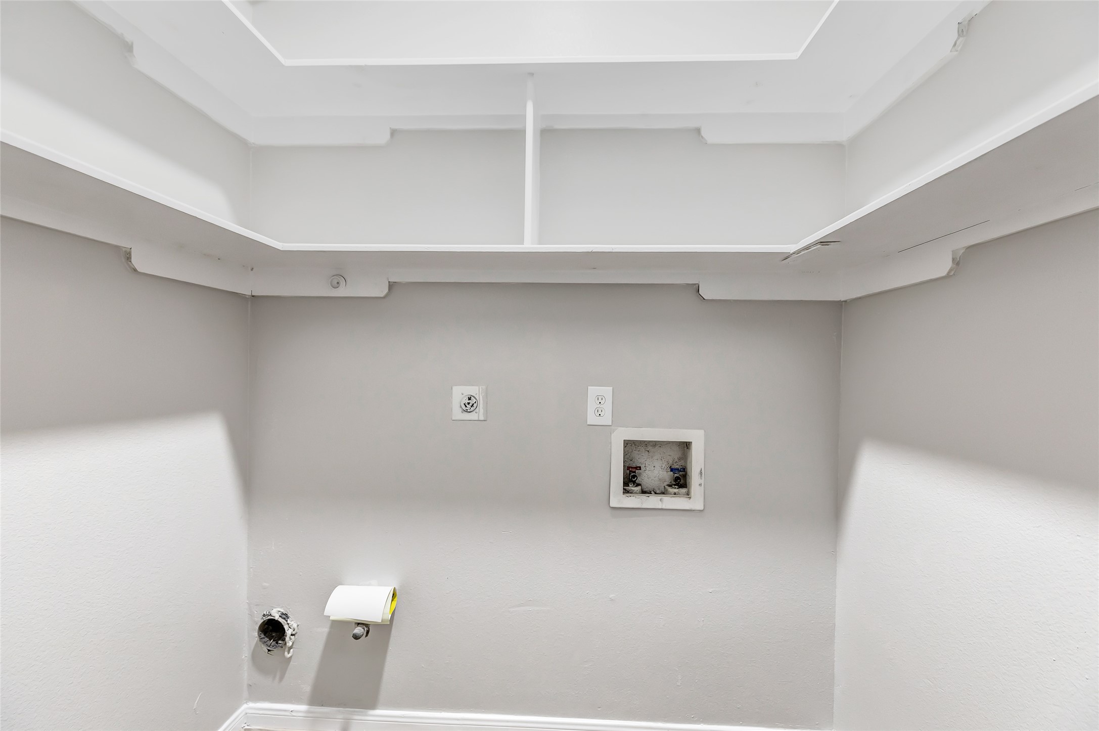 10445 Wicklowe Street, Unit A Houston, TX 77016 - Photo 18 of 48