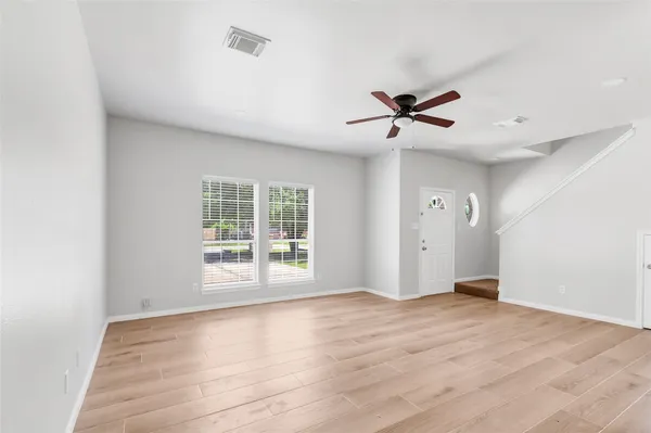 $2,395 | 10445 Wicklowe Street, Unit A, Houston, TX 77016